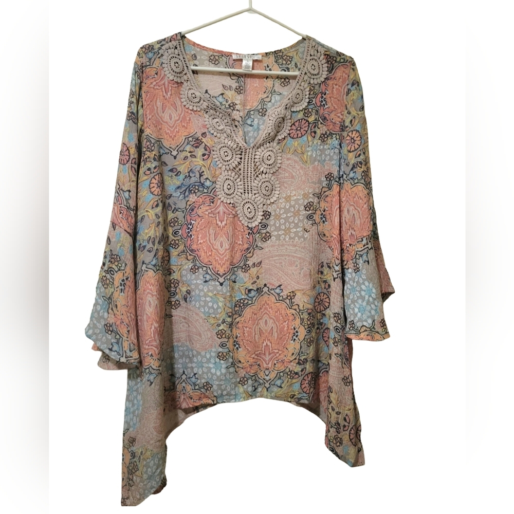 Spense Woman Boho Floral Bell Sleeve Tunic Blouse Size 1X Plus